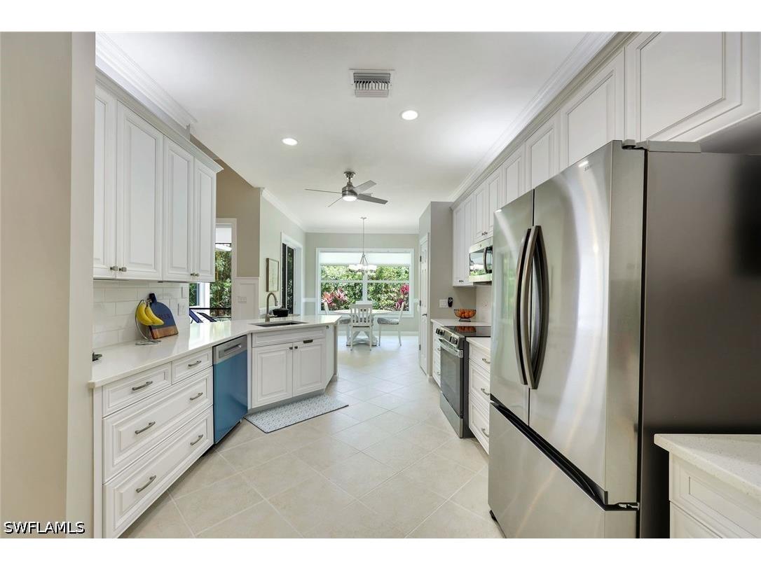 16221 Parque Lane Naples FL 34110 226019055 image9
