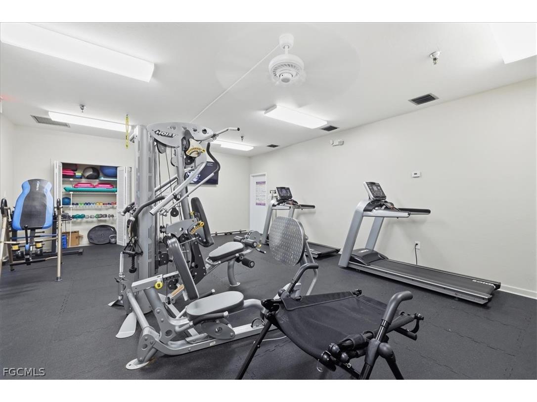 16228 Durham Avenue Fort Myers FL 33908 2026010499 image34