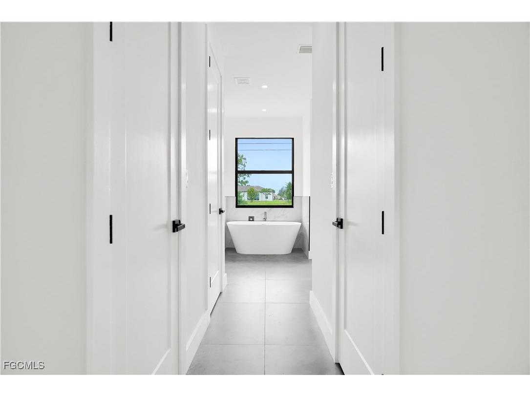 1623 NW 17th Street Cape Coral FL 33993 224024352 image32