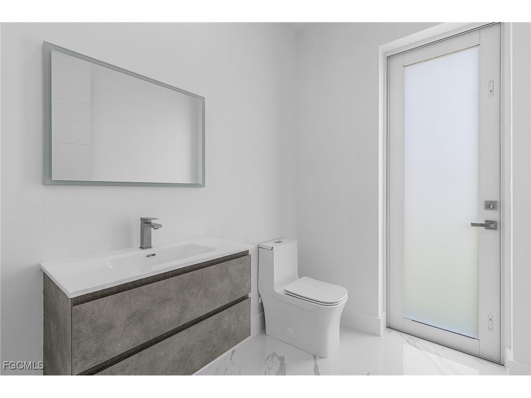 1623 NW 2nd Street Cape Coral FL 33993 2025023428 image15