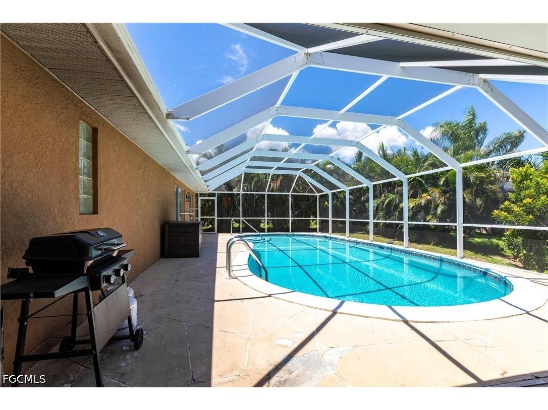 1623 SE 39th Terrace Cape Coral FL 33904 2026012361 image33