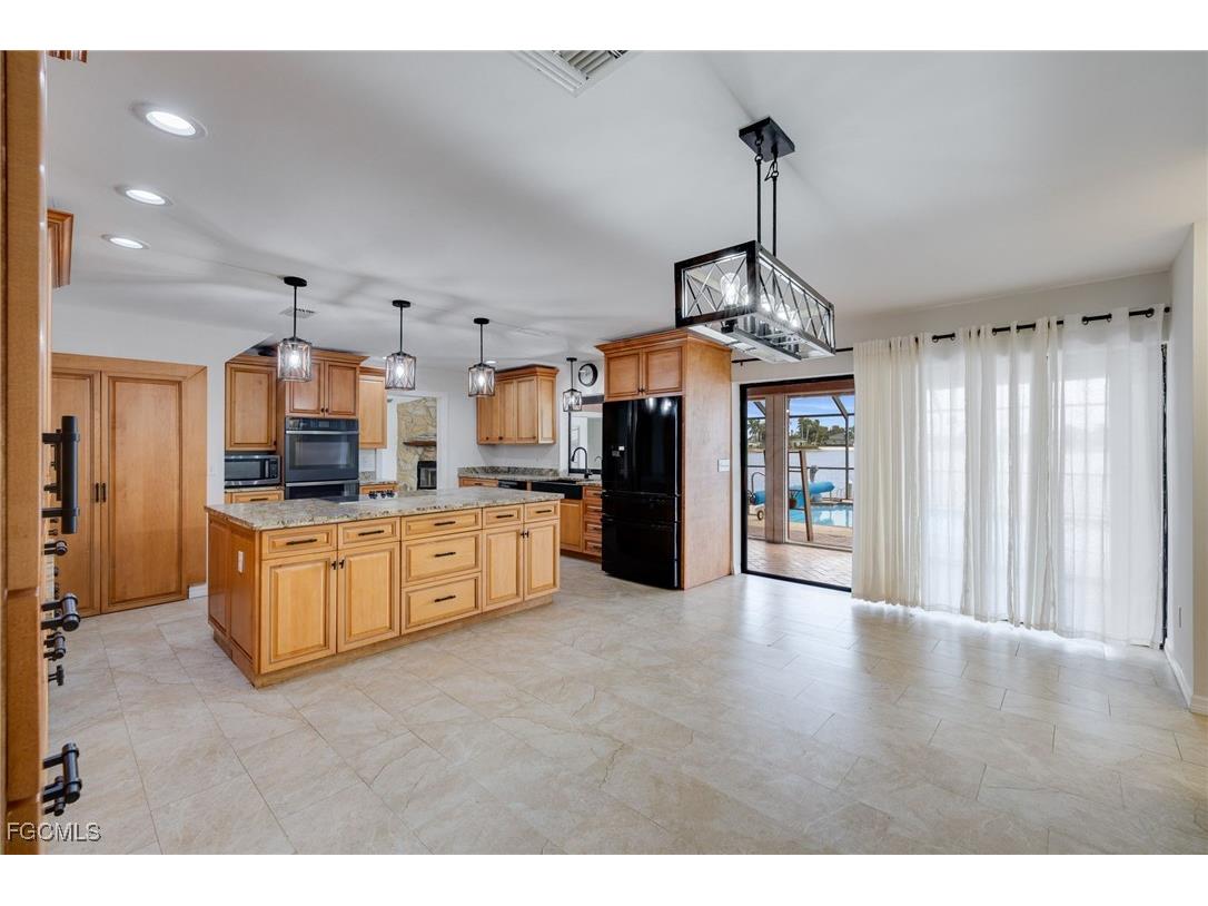 1623 SW 6th Avenue Cape Coral FL 33991 2025025439 image7