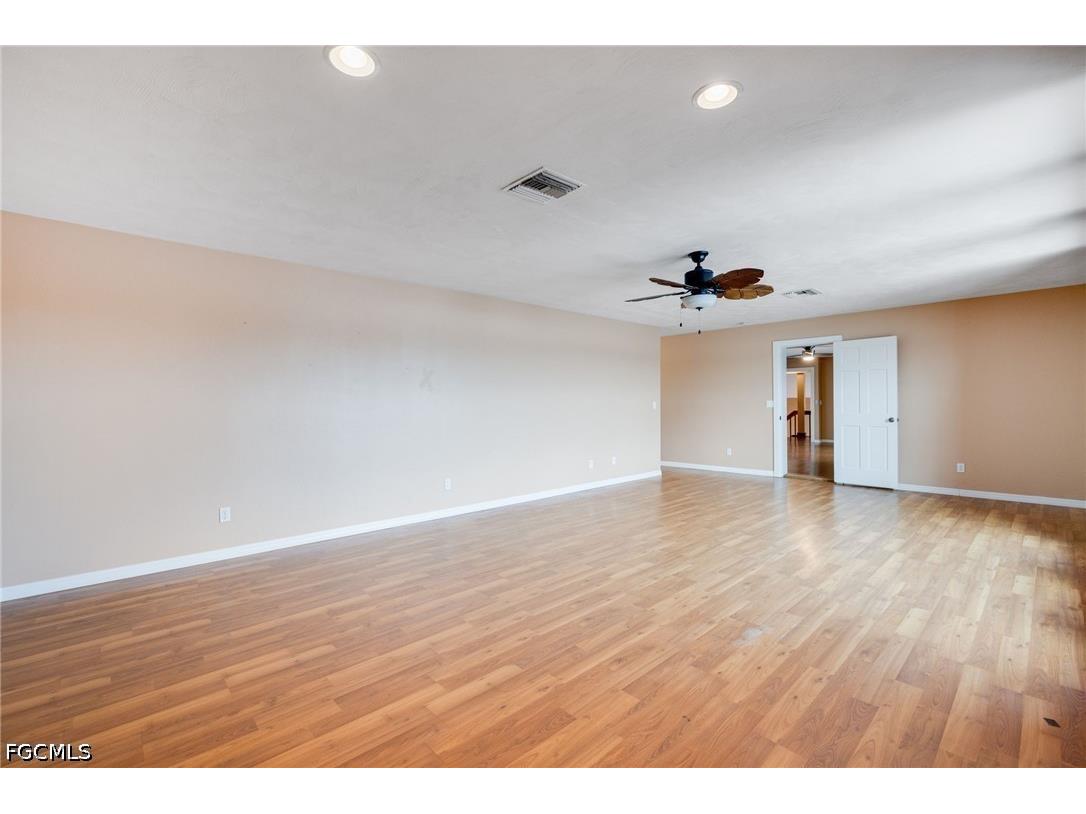 1623 SW 6th Avenue Cape Coral FL 33991 2026022264 image14