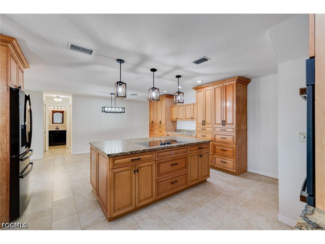 1623 SW 6th Avenue Cape Coral FL 33991 2026022264 image7