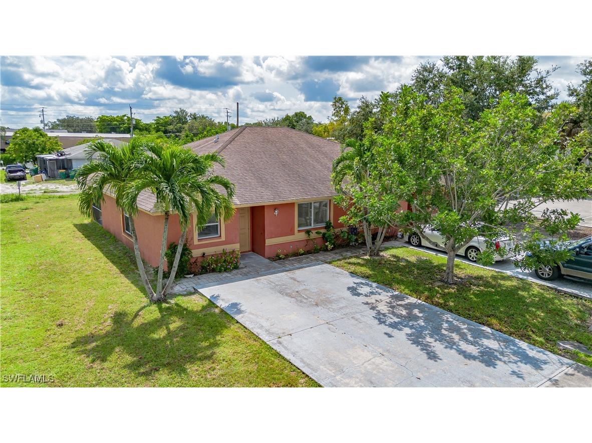 1624 41st Street SW #2 Naples FL 34116 224067516 image1