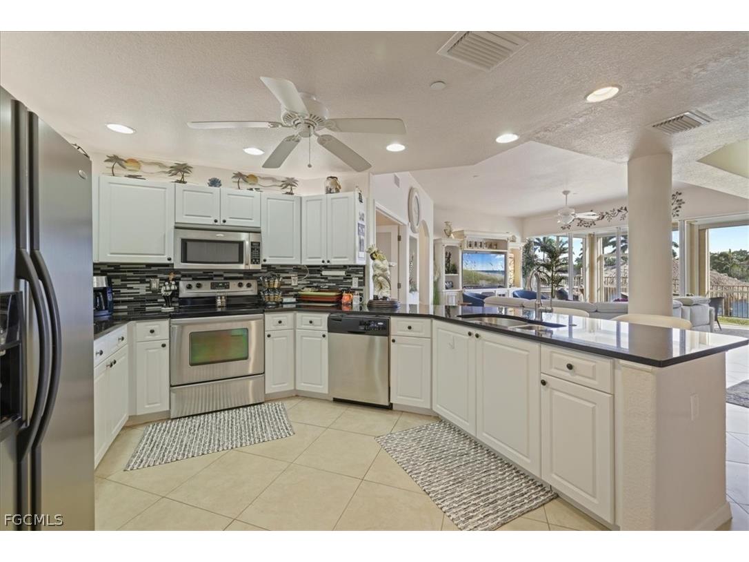 1624 Beach Parkway #102 Cape Coral FL 33904 2026007014 image13