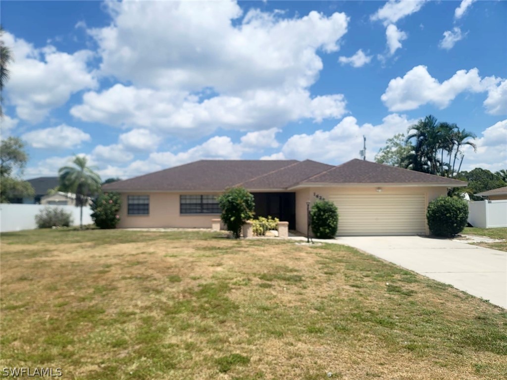 1624 Country Club Parkway Lehigh Acres FL 33936 224038013 image1