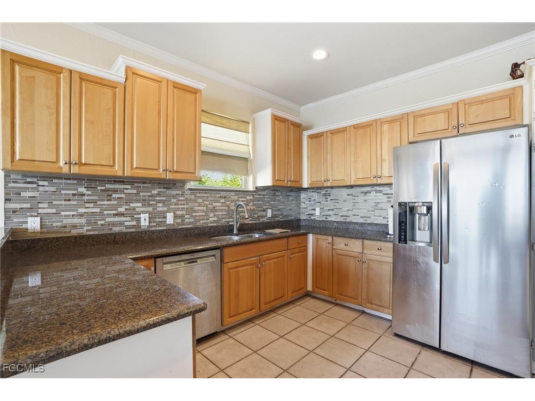 1624 Emerald Cove Drive Cape Coral FL 33991 2025019323 image13