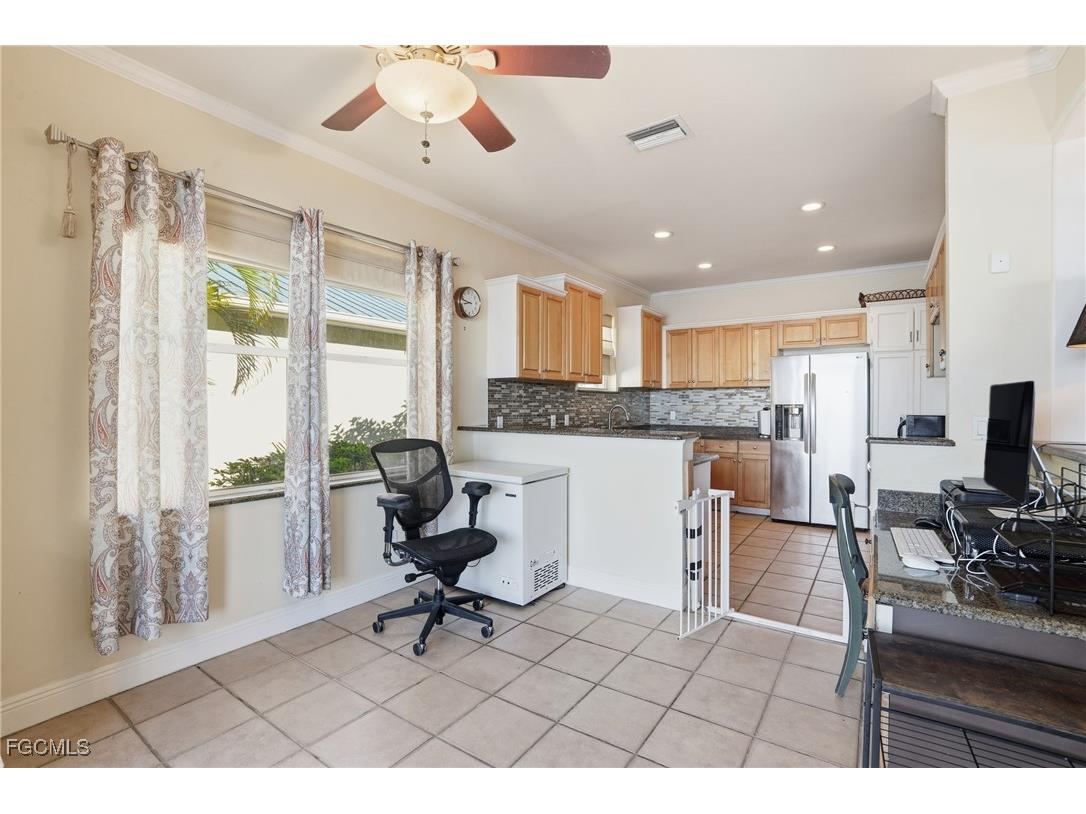 1624 Emerald Cove Drive Cape Coral FL 33991 2025019323 image14