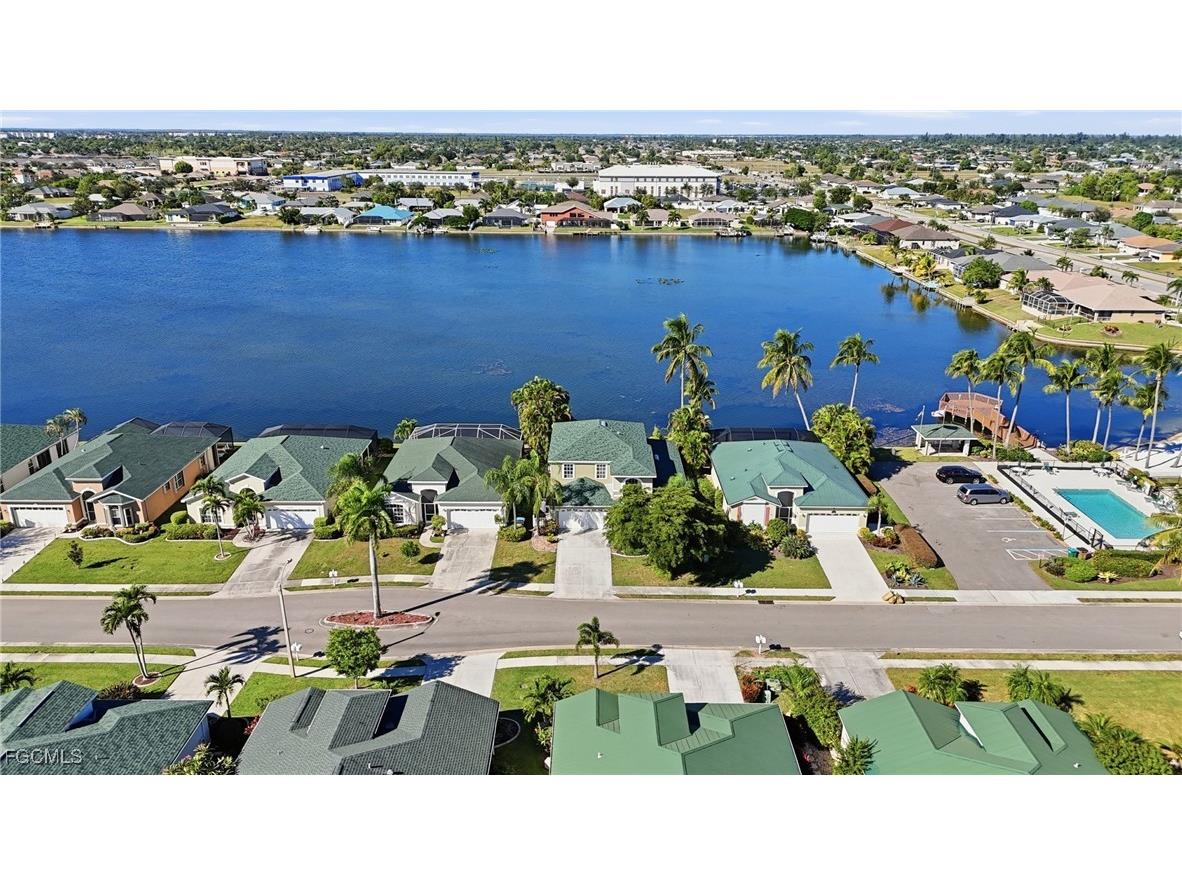 1624 Emerald Cove Drive Cape Coral FL 33991 2025019323 image43