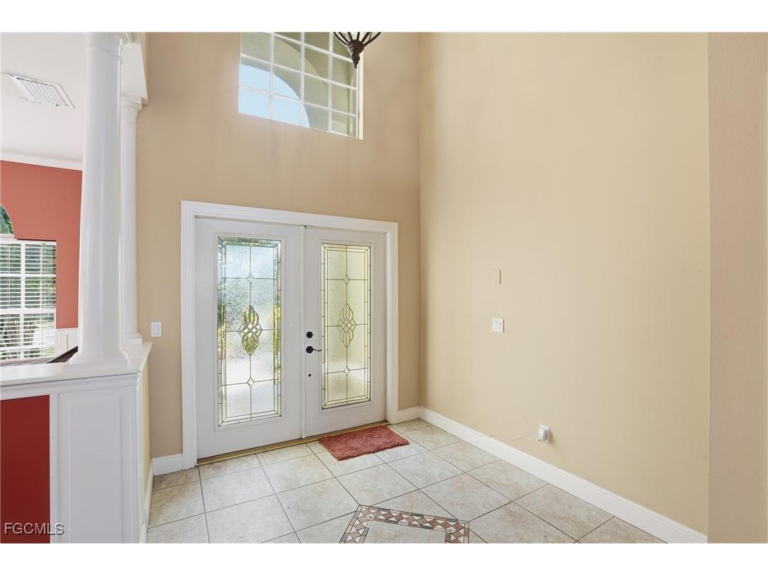 1624 Emerald Cove Drive Cape Coral FL 33991 2025019323 image5