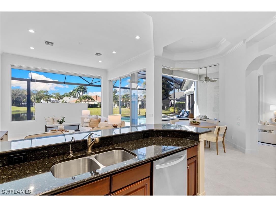 1624 Manchester Court Naples FL 34109 226006252 image22