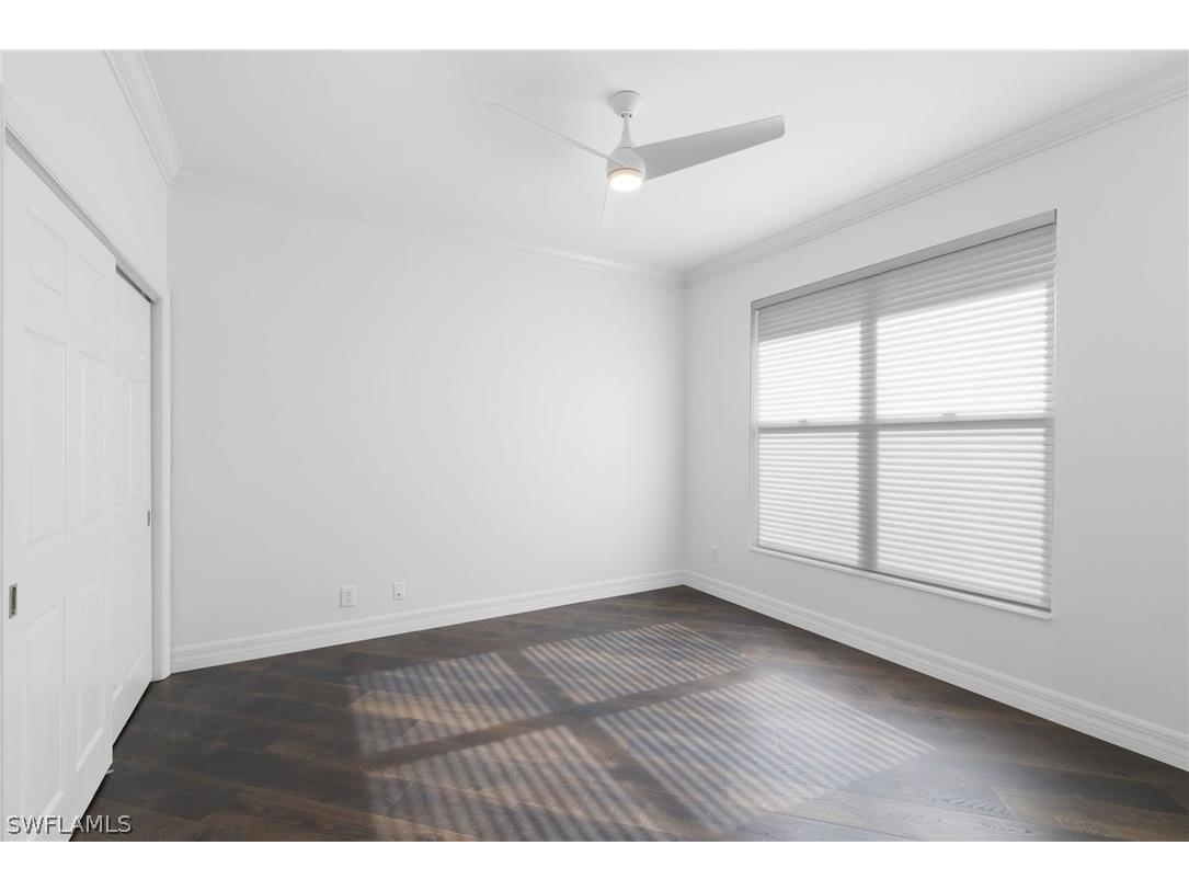 1624 Manchester Court Naples FL 34109 226006252 image29