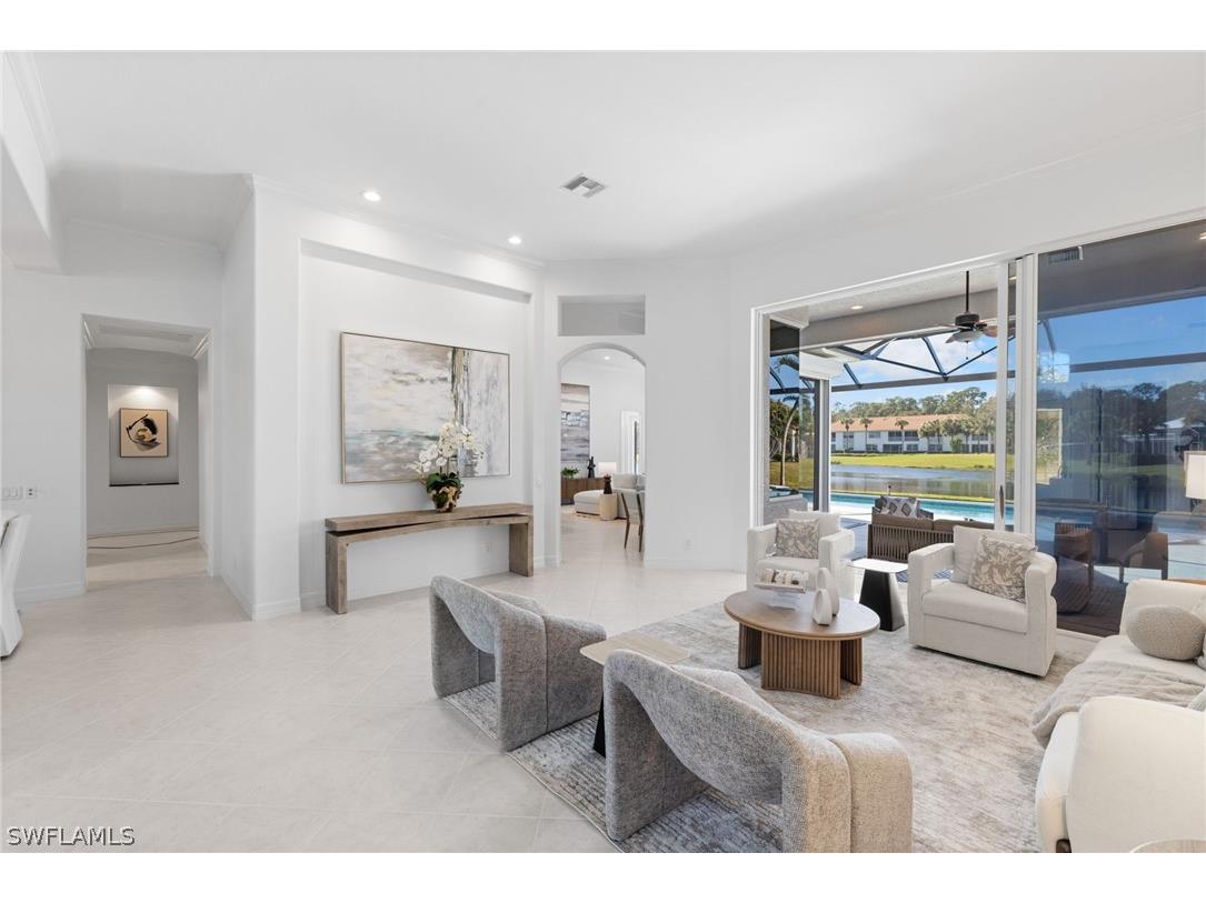 1624 Manchester Court Naples FL 34109 226006252 image8