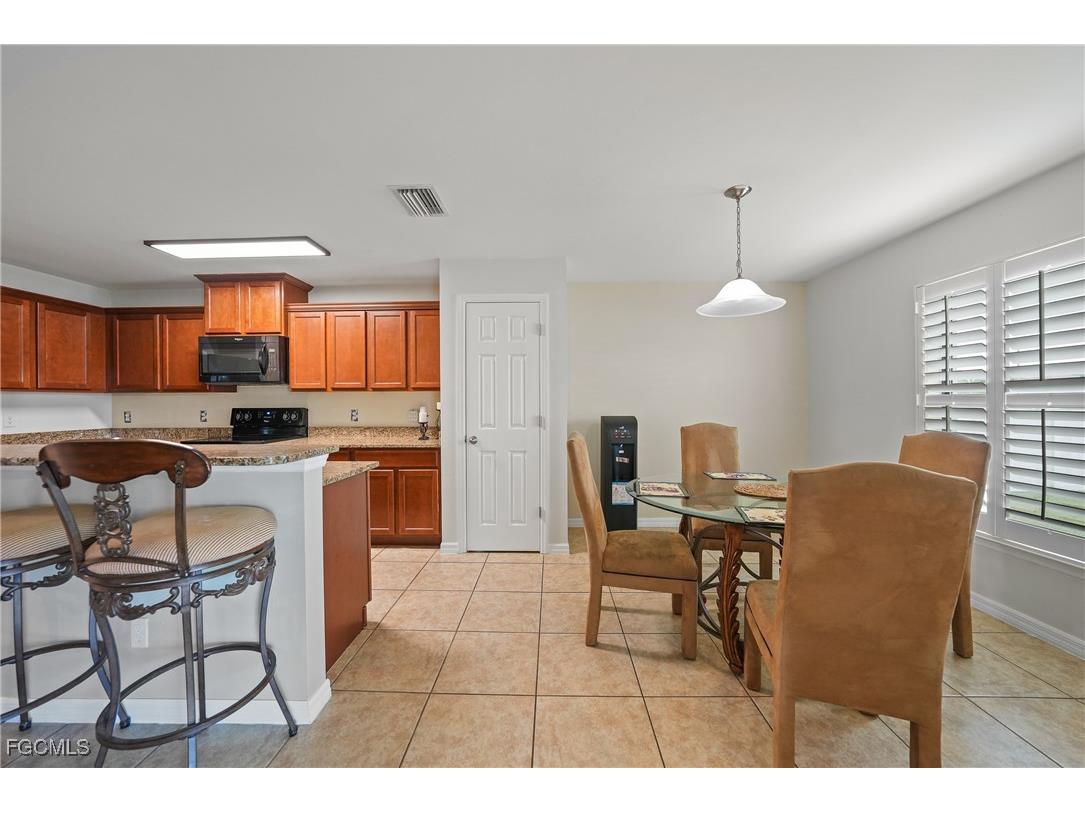 1624 NW 29th Street Cape Coral FL 33993 2025000186 image10