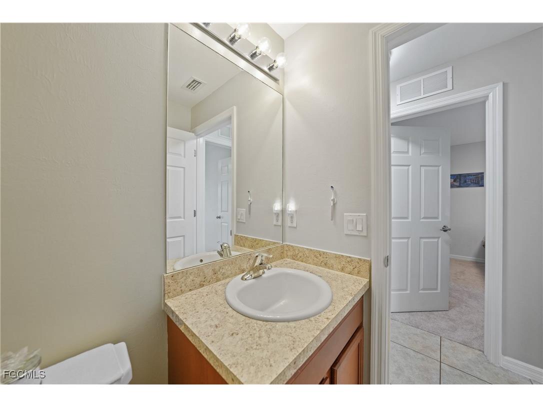 1624 NW 29th Street Cape Coral FL 33993 2025000186 image22