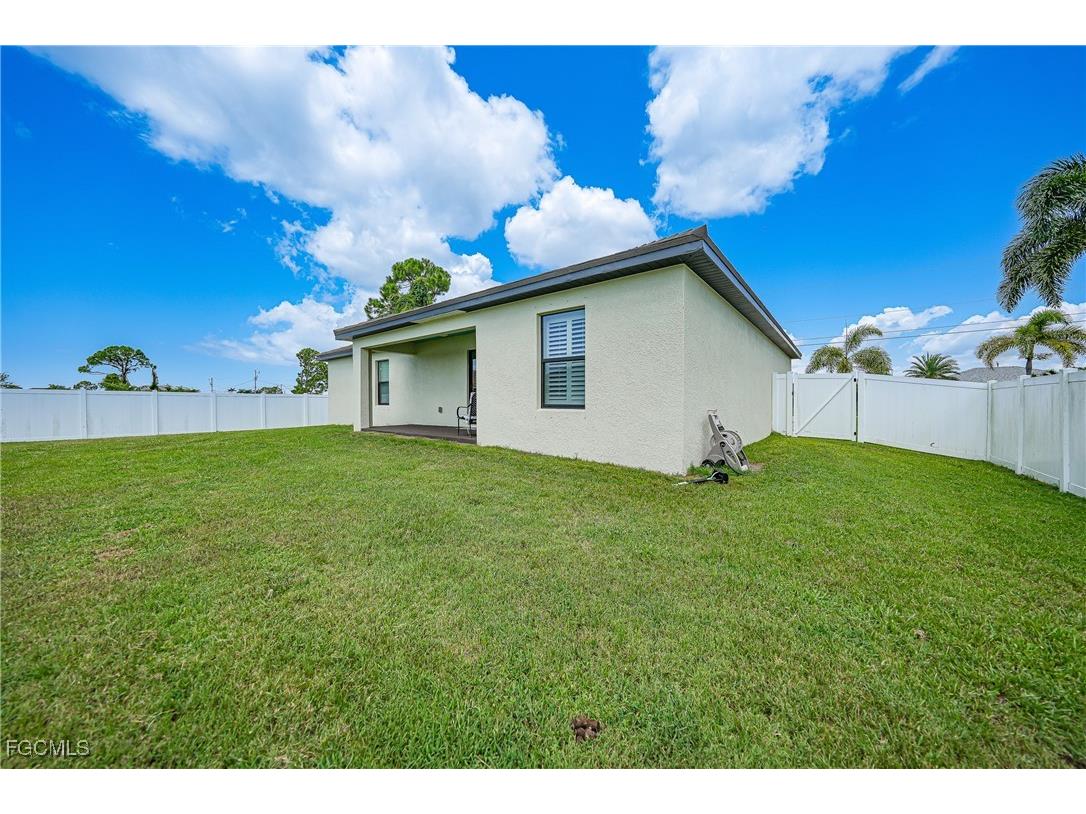 1624 NW 29th Street Cape Coral FL 33993 2026001882 image29