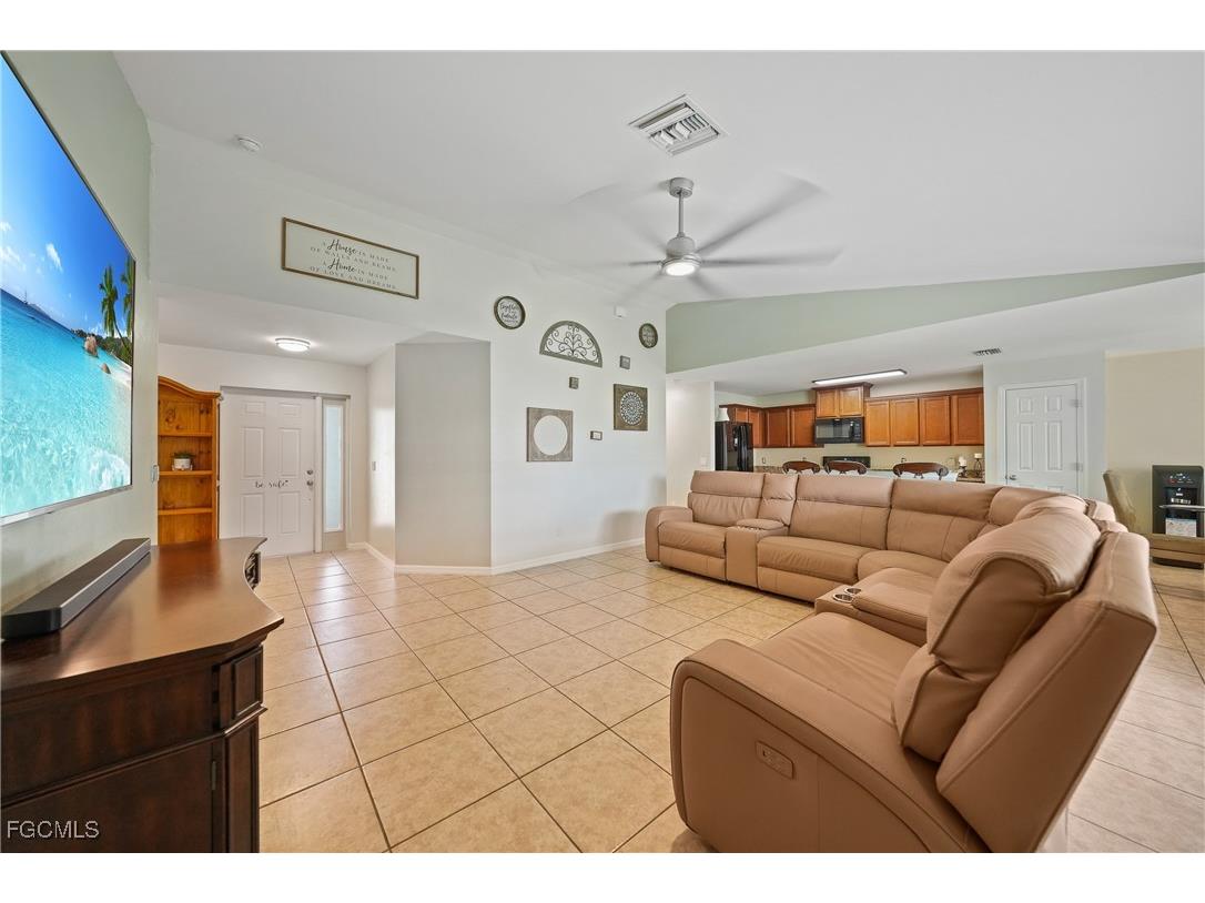 1624 NW 29th Street Cape Coral FL 33993 2026001882 image6