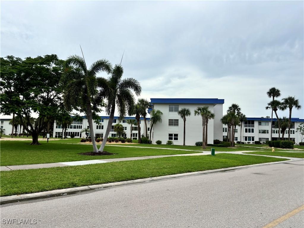 1624 Pine Valley Drive #115 Fort Myers FL 33907 225072381 image4
