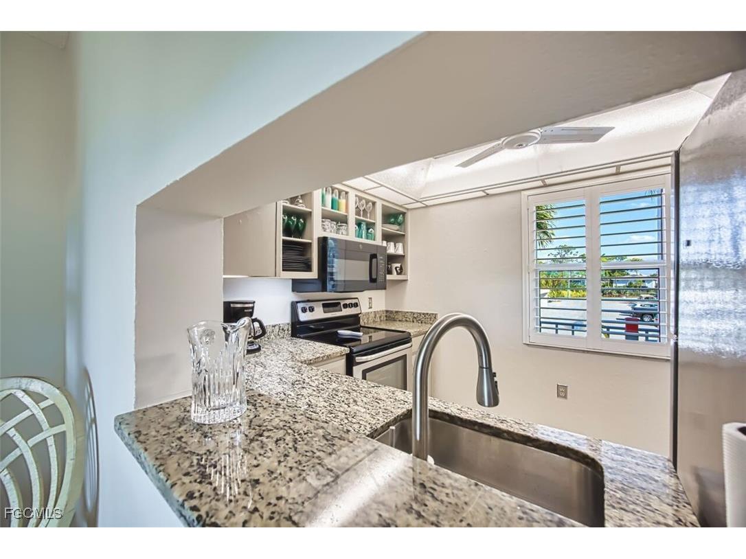 1624 Pine Valley Drive #201 Fort Myers FL 33907 2026003691 image10