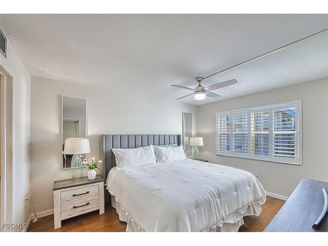 1624 Pine Valley Drive #201 Fort Myers FL 33907 2026003691 image18