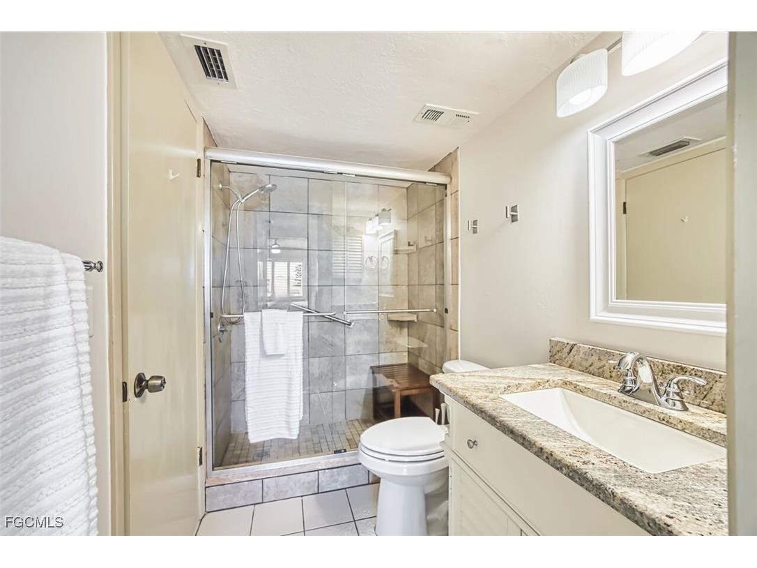 1624 Pine Valley Drive #201 Fort Myers FL 33907 2026003691 image22