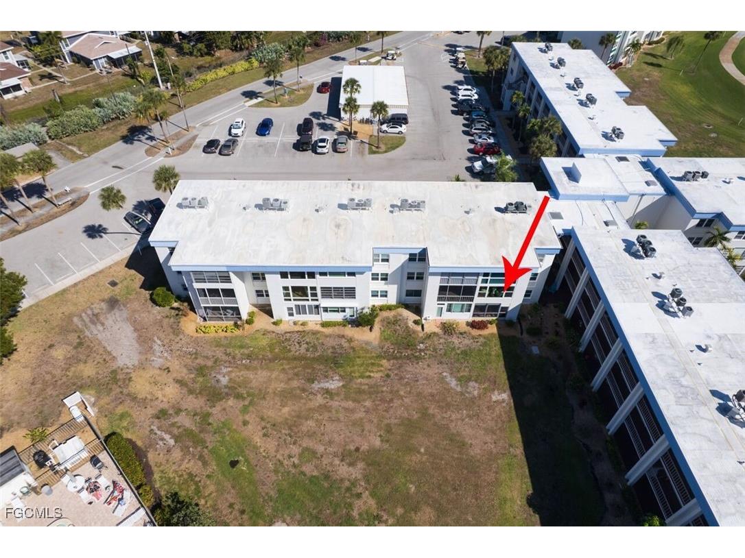 1624 Pine Valley Drive #201 Fort Myers FL 33907 2026003691 image3
