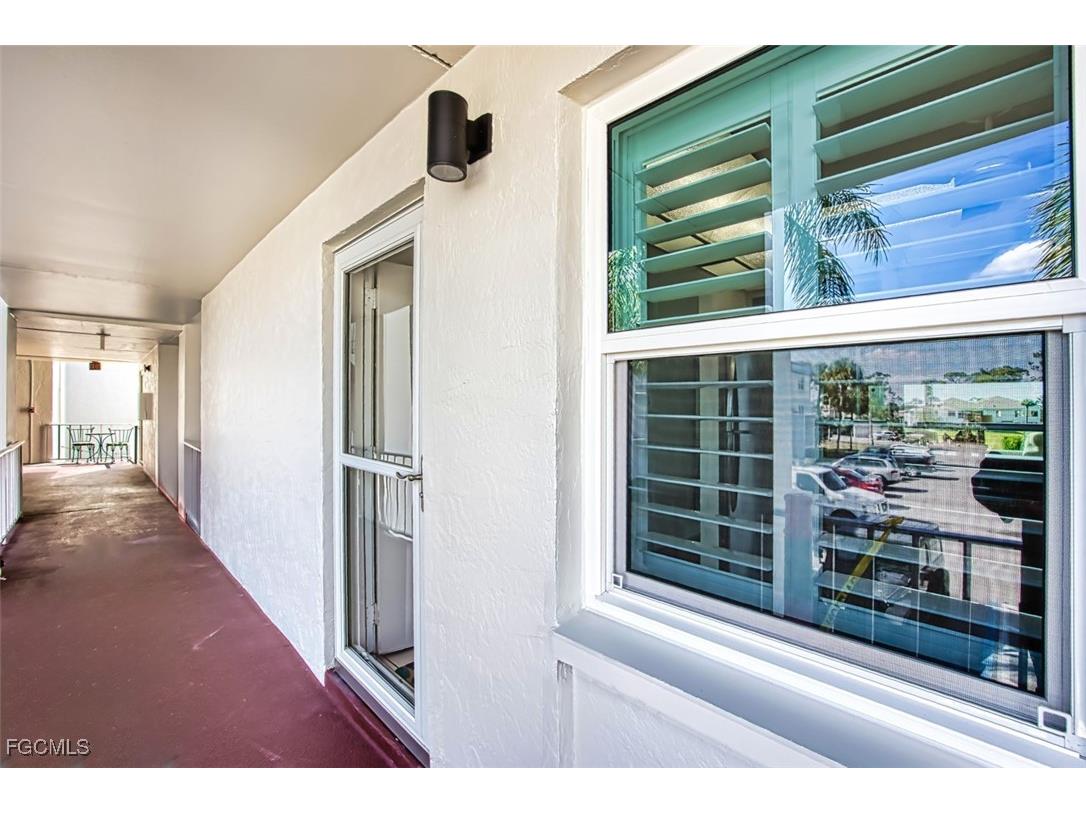 1624 Pine Valley Drive #201 Fort Myers FL 33907 2026003691 image6