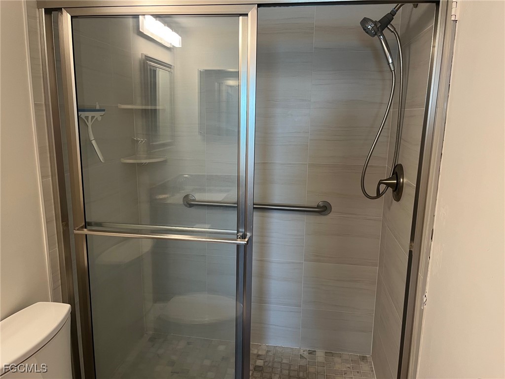 1624 Pine Valley Drive #211 Fort Myers FL 33907 2025020508 image12