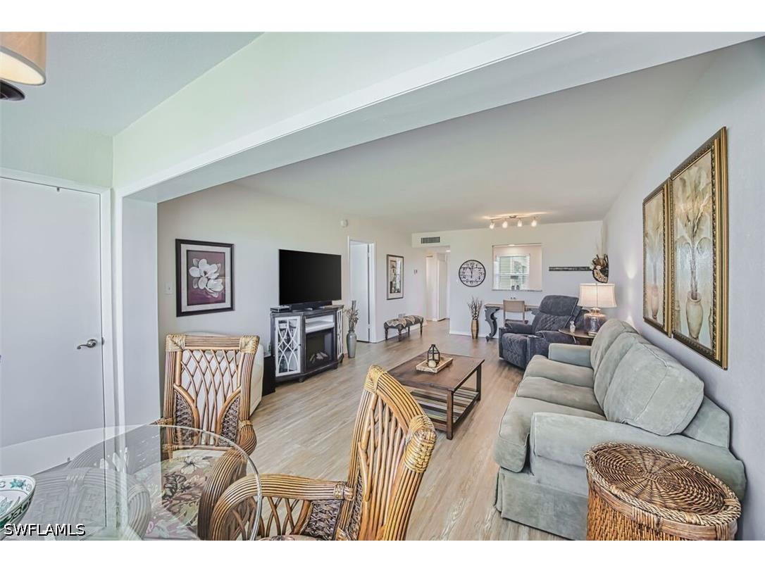 1624 Pine Valley Drive #211 Fort Myers FL 33907 226014264 image14