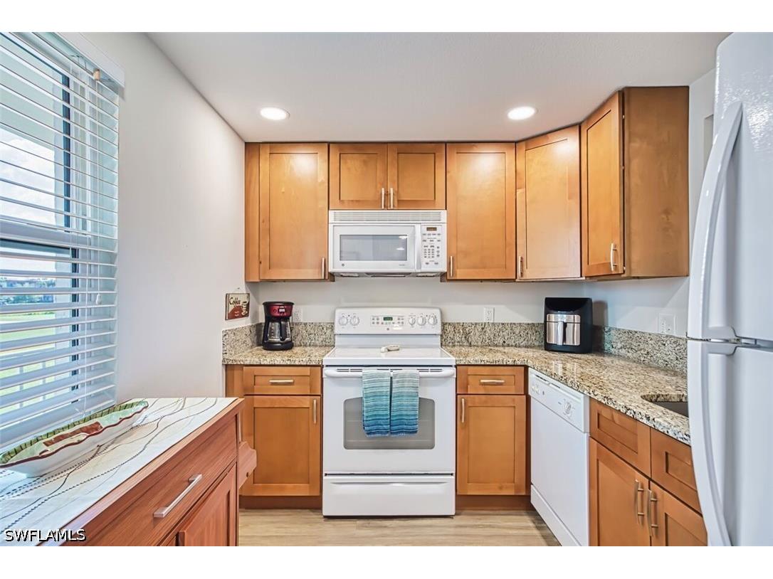 1624 Pine Valley Drive #211 Fort Myers FL 33907 226014264 image3