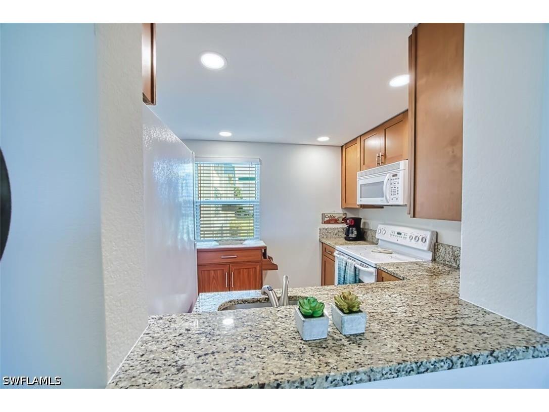 1624 Pine Valley Drive #211 Fort Myers FL 33907 226014264 image7
