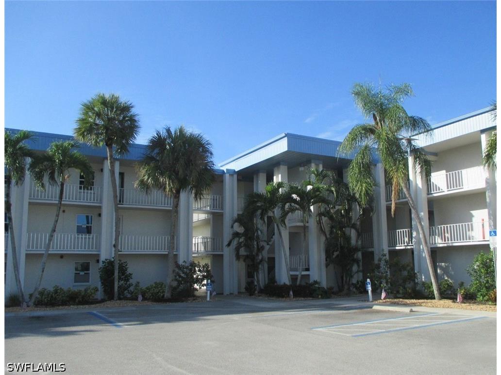 1624 Pine Valley Drive #217 Fort Myers FL 33907 226027000 image1