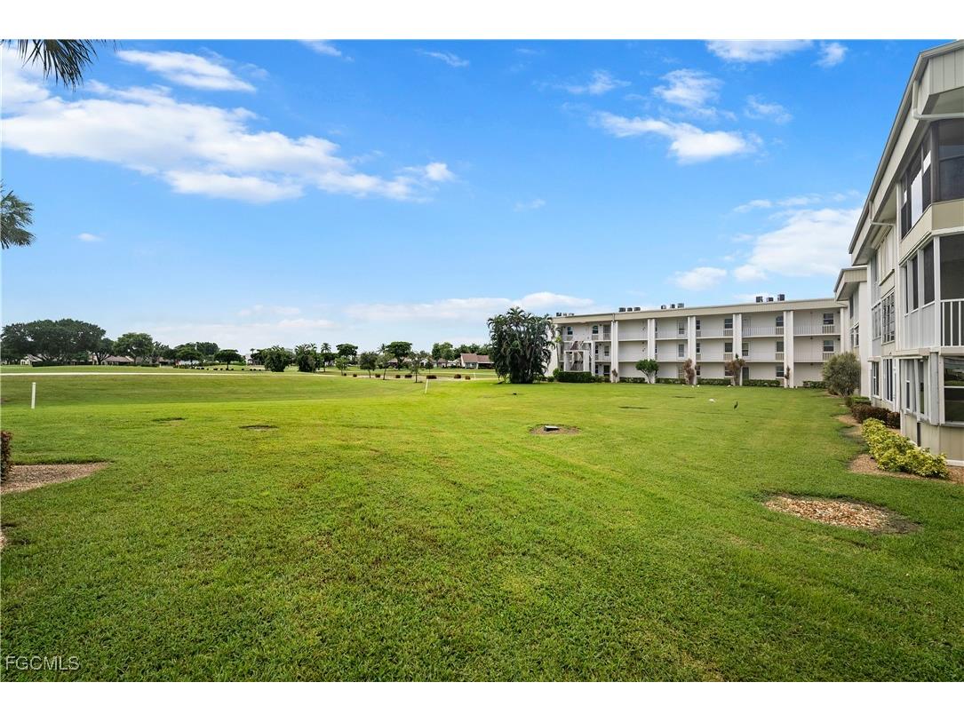 1624 Pine Valley Drive #314 Fort Myers FL 33907 2025023407 image16