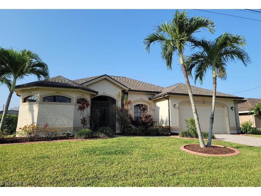 1624 SW 43rd Lane Cape Coral FL 33914 223032668 image1