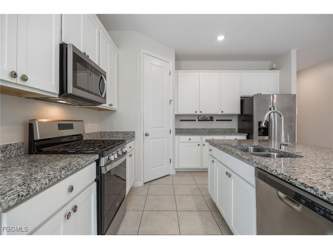 16248 Palmetto Street Punta Gorda FL 33982 2025020361 image4