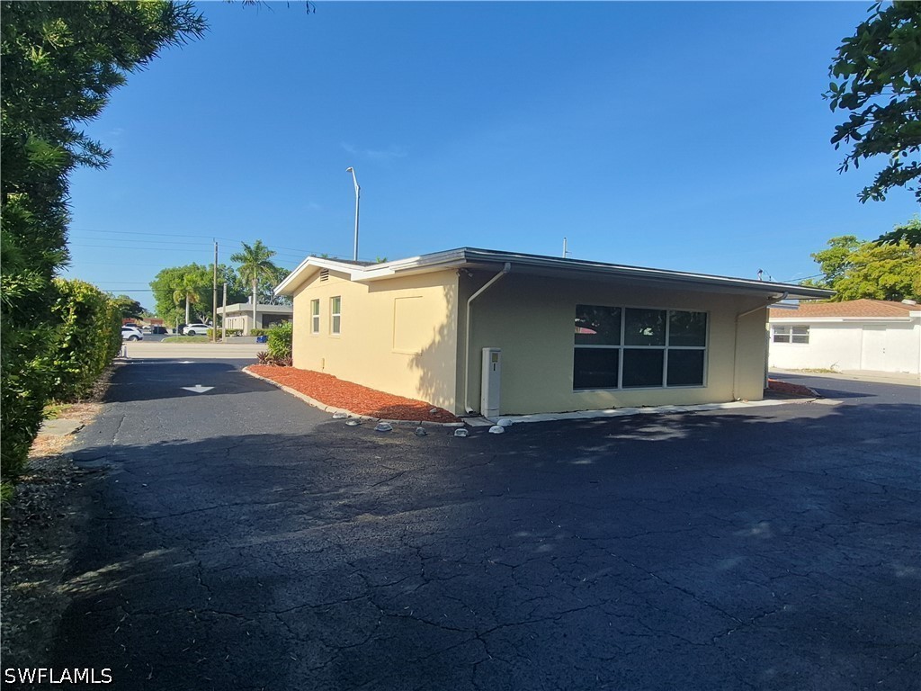 1625 Colonial Boulevard Fort Myers FL 33907 226025383 image3
