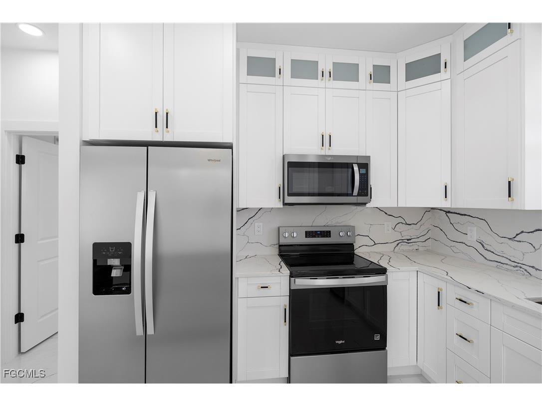 1625 Nelson Road N Cape Coral FL 33993 2025016842 image13