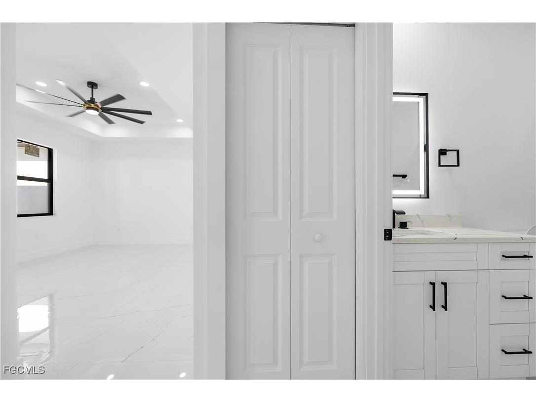 1625 Nelson Road N Cape Coral FL 33993 2025016842 image30