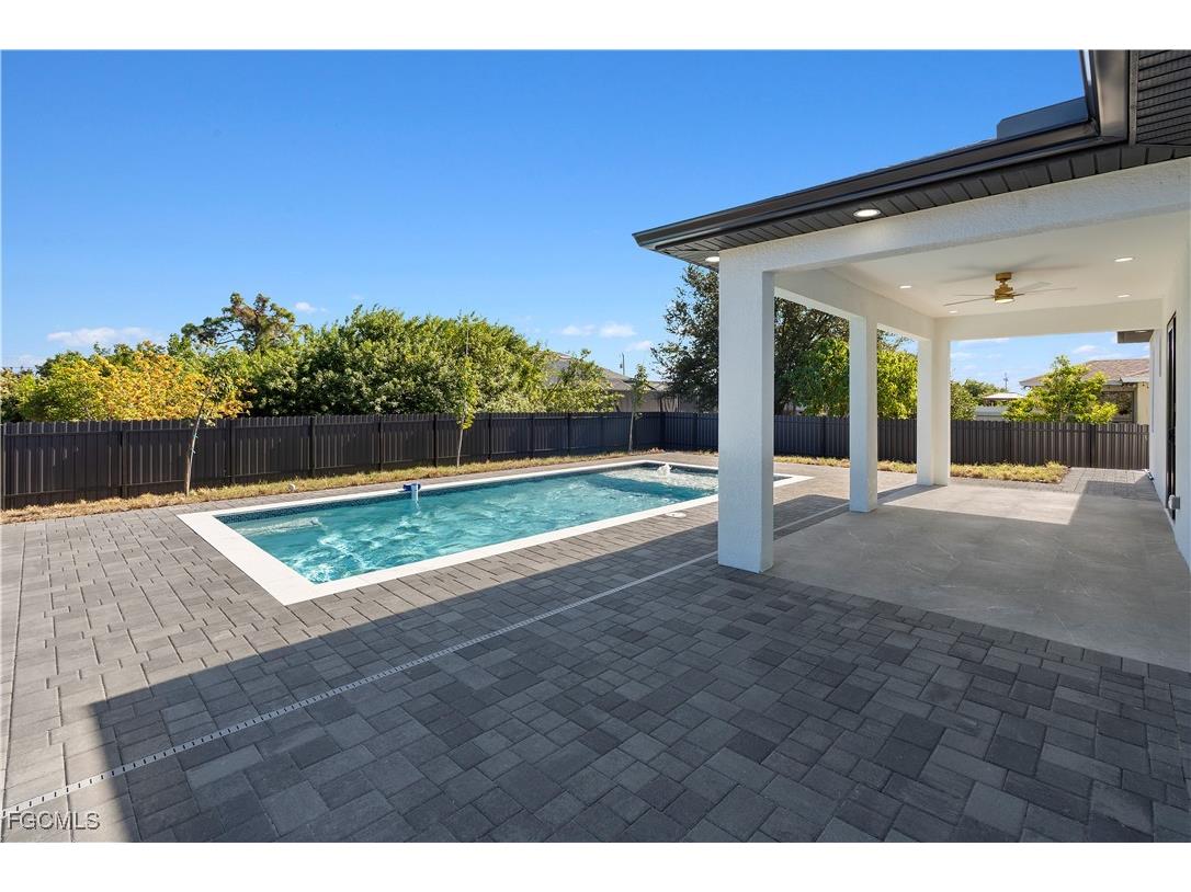 1625 Nelson Road N Cape Coral FL 33993 2025016842 image43