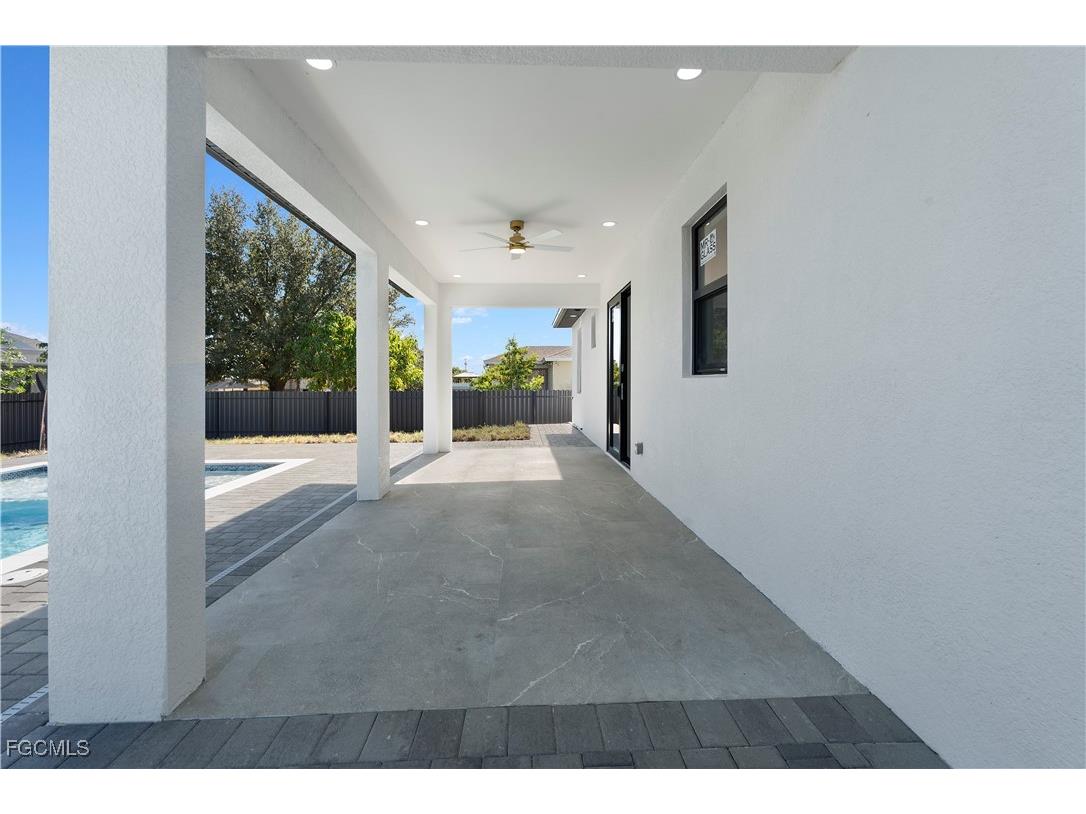 1625 Nelson Road N Cape Coral FL 33993 2025016842 image44