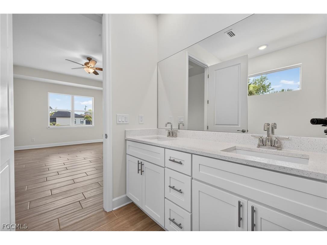 1625 SW 15th Place Cape Coral FL 33991 2026007998 image41