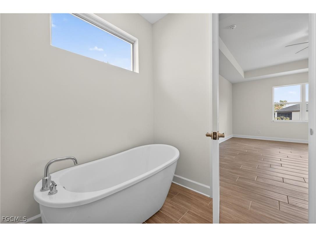 1625 SW 15th Place Cape Coral FL 33991 2026007998 image43