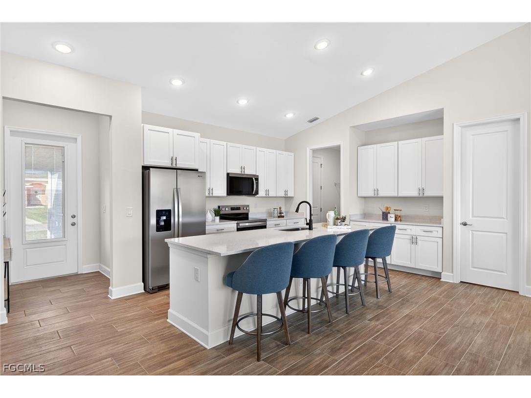 1625 SW 15th Place Cape Coral FL 33991 2026007998 image7