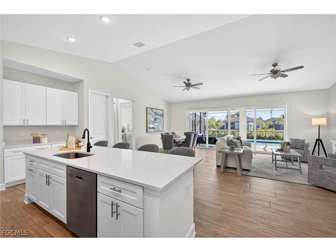 1625 SW 15th Place Cape Coral FL 33991 2026007998 image9