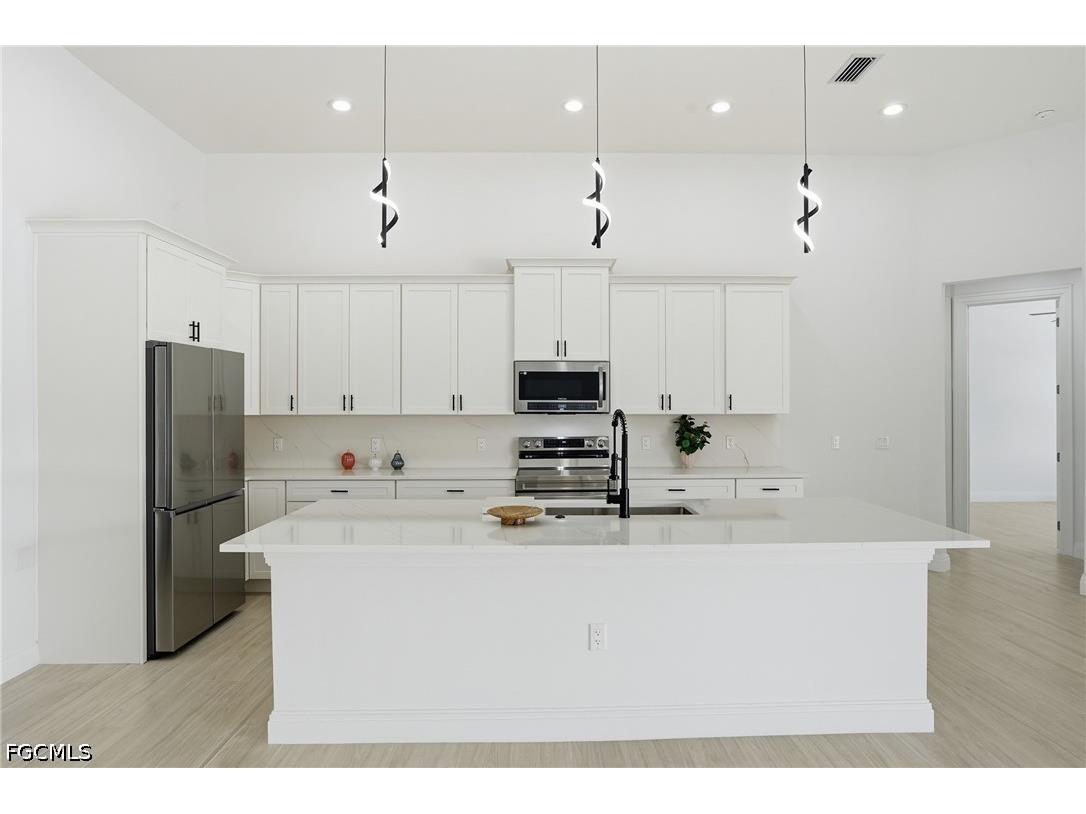 1625 SW 44th Terrace Cape Coral FL 33914 2026020485 image8