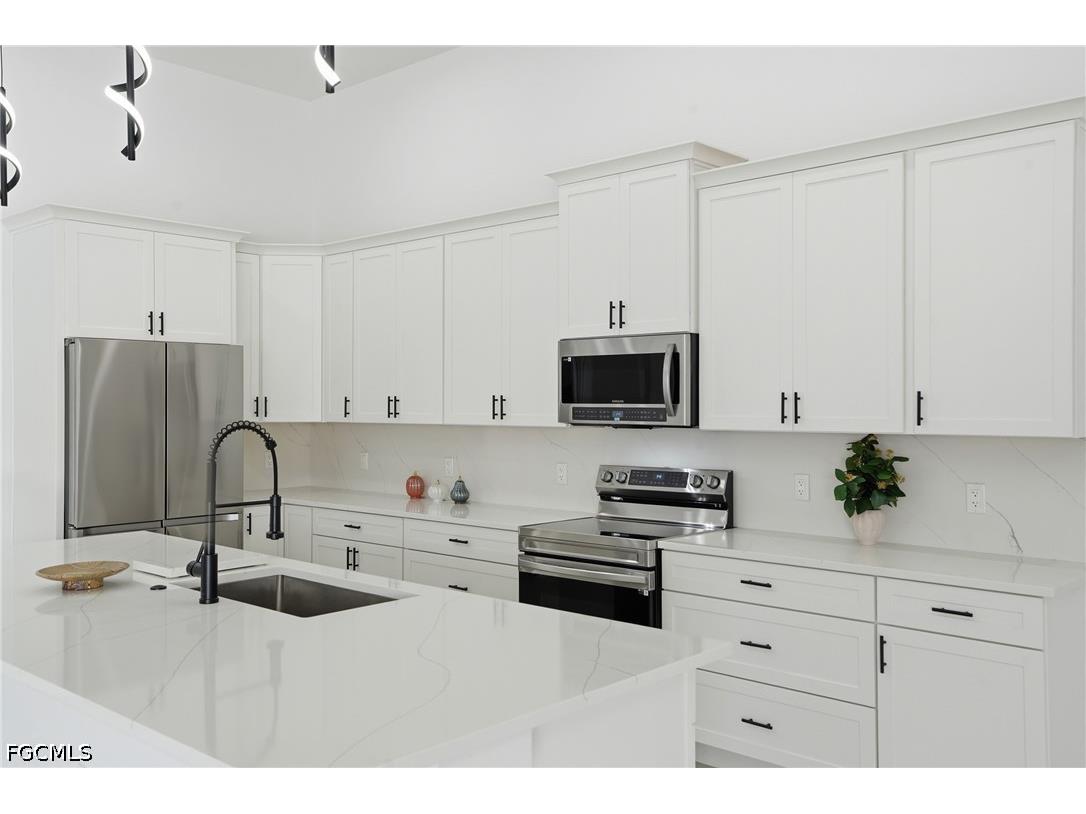 1625 SW 44th Terrace Cape Coral FL 33914 2026020485 image9