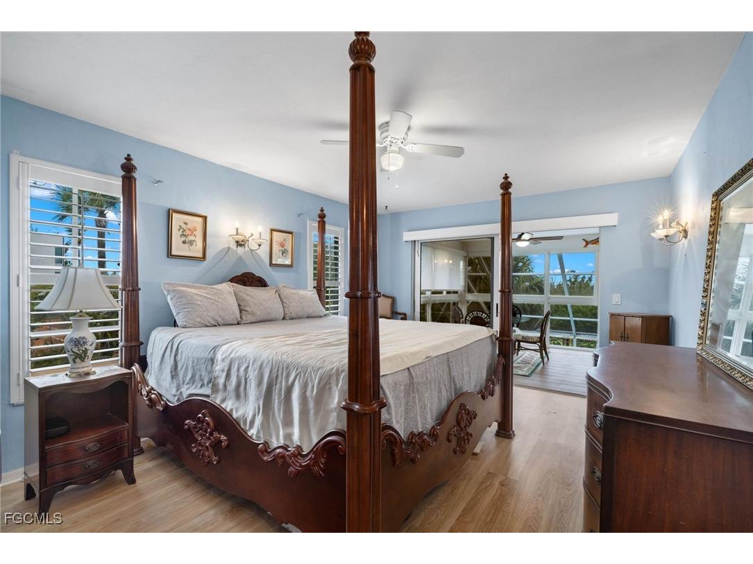 1625 Serenity Lane Sanibel FL 33957 2025013847 image18