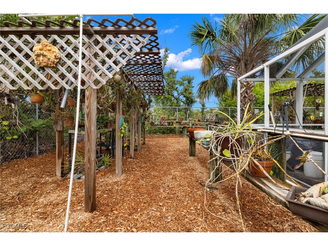 1625 Serenity Lane Sanibel FL 33957 2025013847 image29