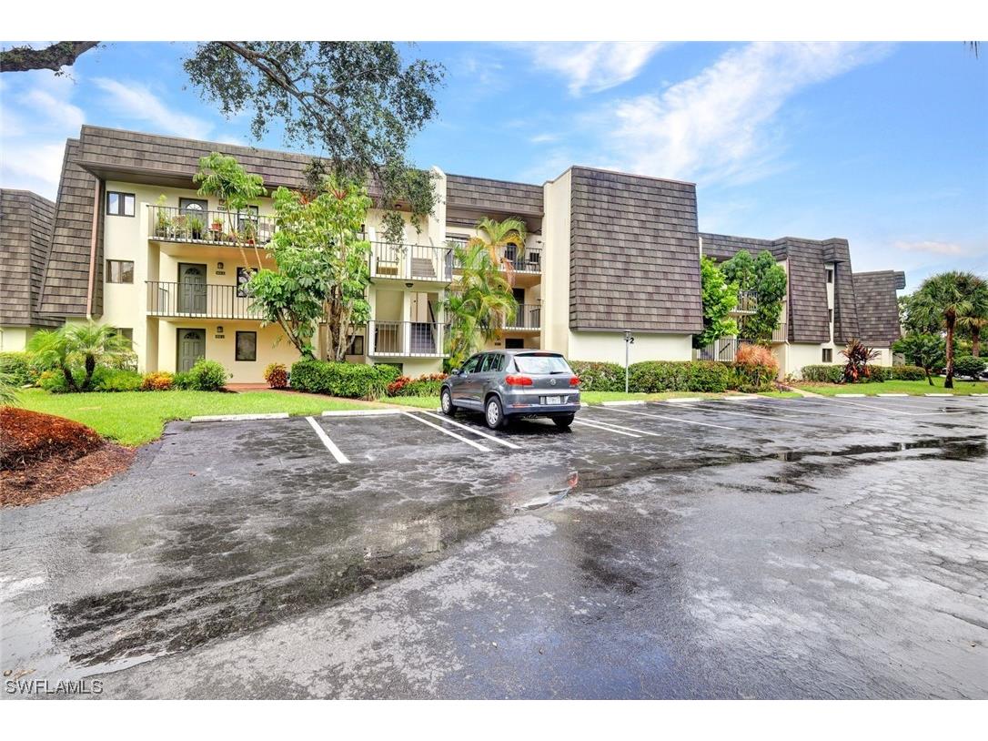 1625 Spoonbill Lane #C Naples FL 34105 223057374 image1